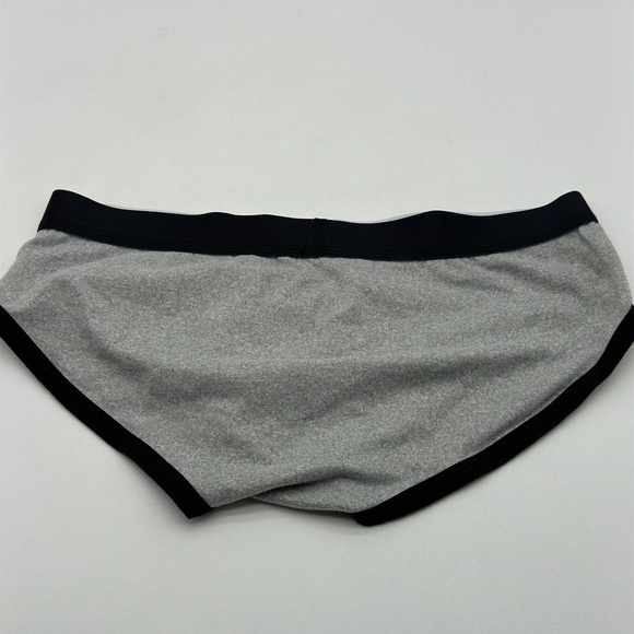 Men’s 2 pack Shein Briefs Black & Gray Medium underwear - Picture 2 of 6